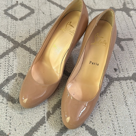 Nude Louboutin Pumps sz36.5 - Picture 2 of 9